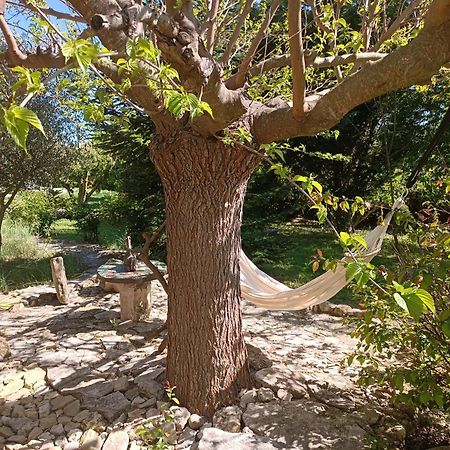 Lou Boulugi Hotell Aix-en-Provence Exteriör bild